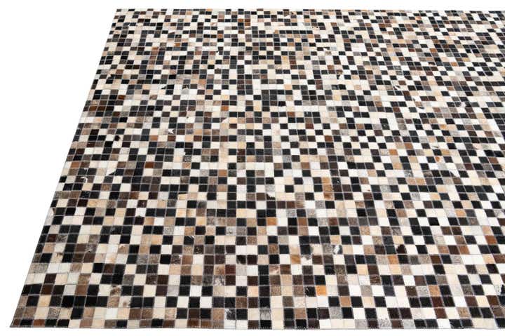 5' 1 x 8' Cowhide Leather Rug