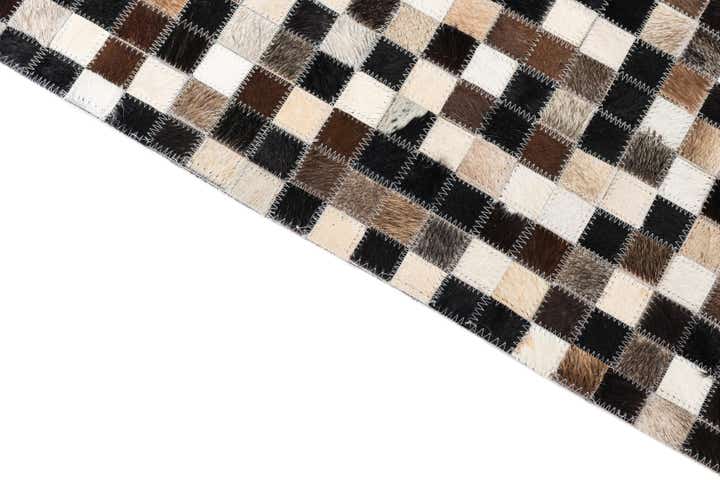 5' 1 x 8' Cowhide Leather Rug