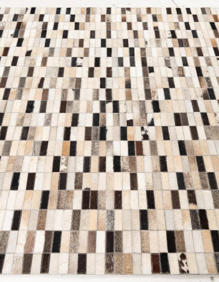 Detail image of 5' x 7' 10 Cowhide Leather Rug