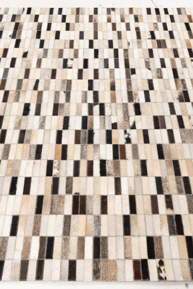 Detail image of 5' x 7' 10 Cowhide Leather Rug