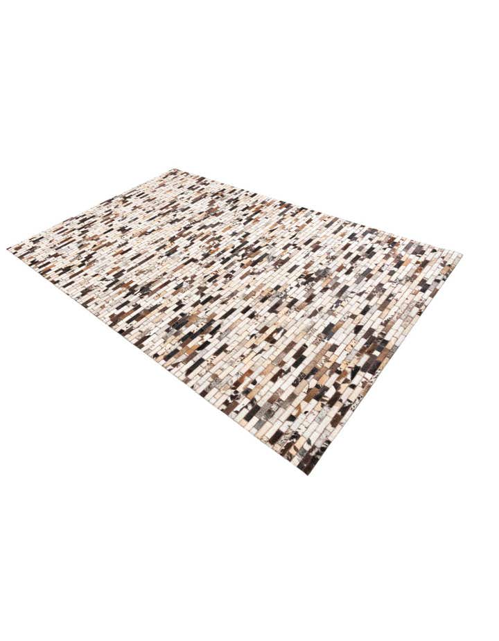 5' x 7' 10 Cowhide Leather Rug