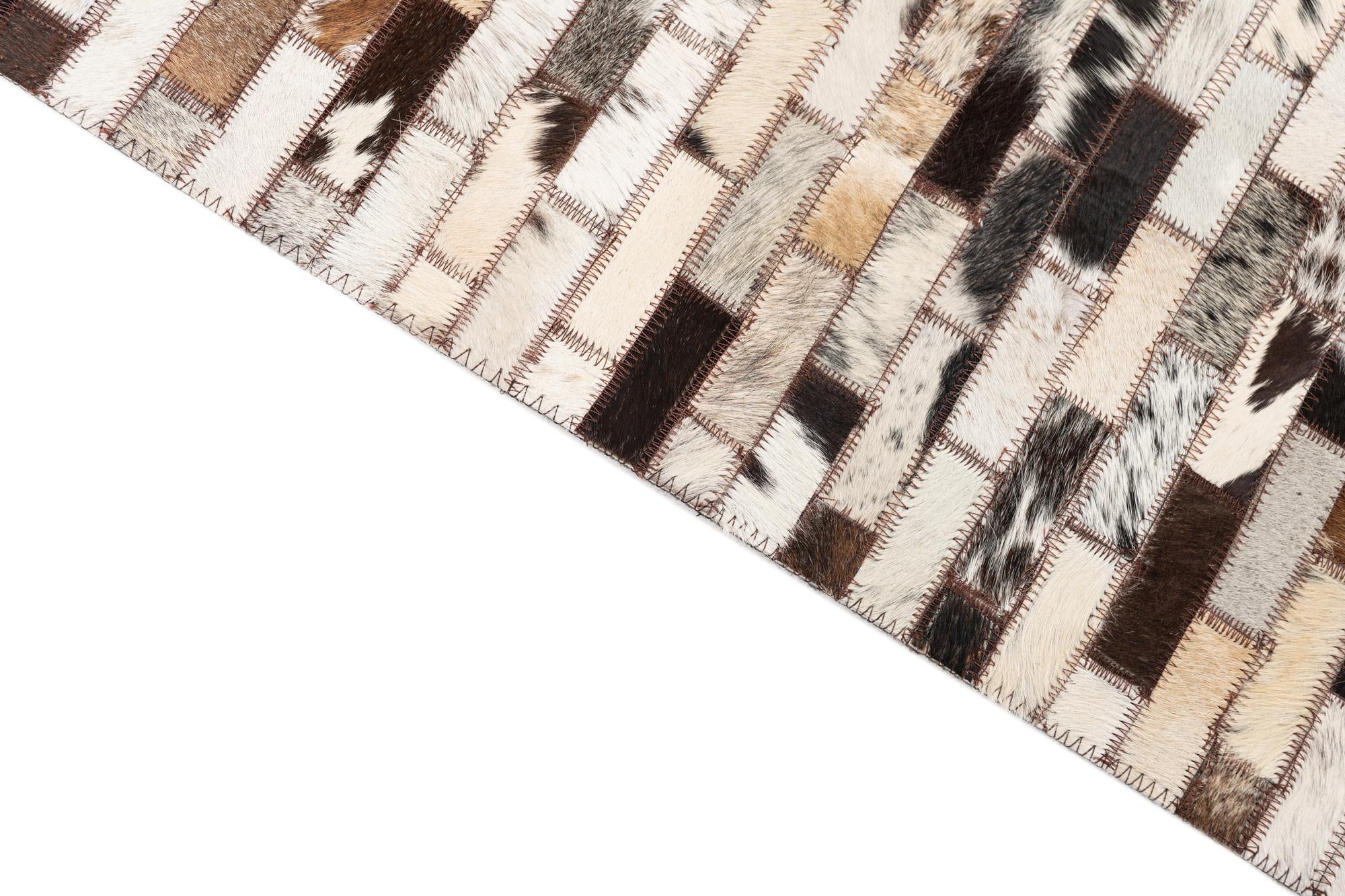 5' x 7' 10 Cowhide Leather Rug