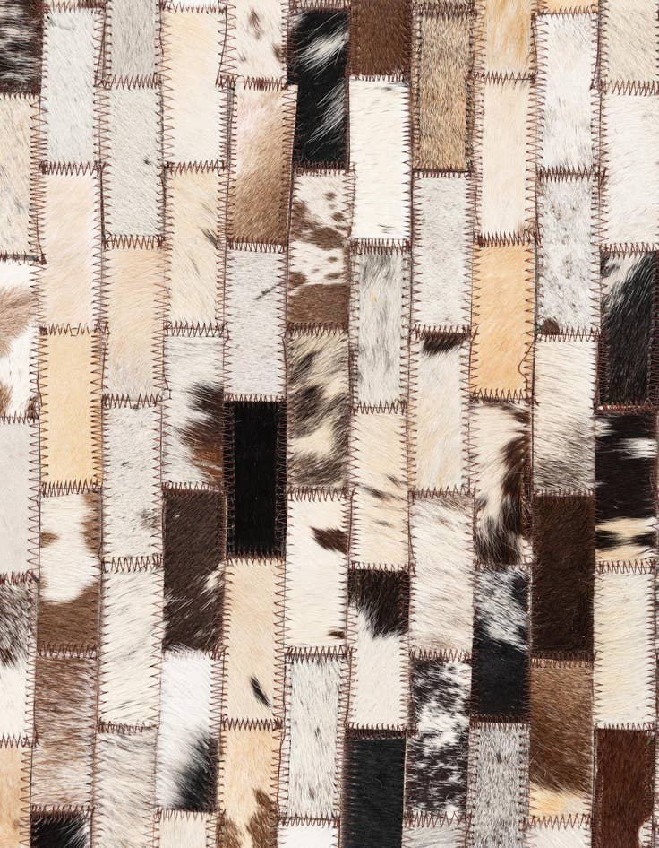 Detail image of 5' x 7' 10 Cowhide Leather Rug