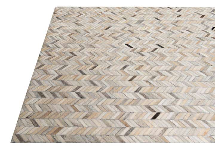 5' x 8' Cowhide Leather Rug