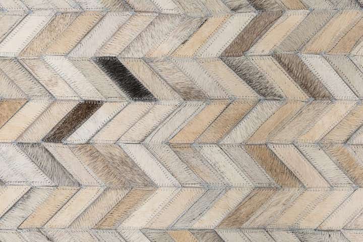 5' x 8' Cowhide Leather Rug