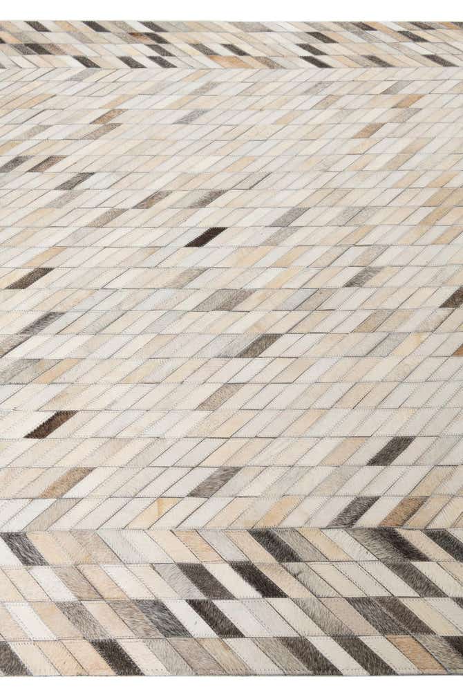 5' x 7' 10 Cowhide Leather Rug