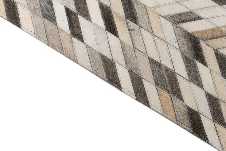 Detail image of 5' x 7' 10 Cowhide Leather Rug