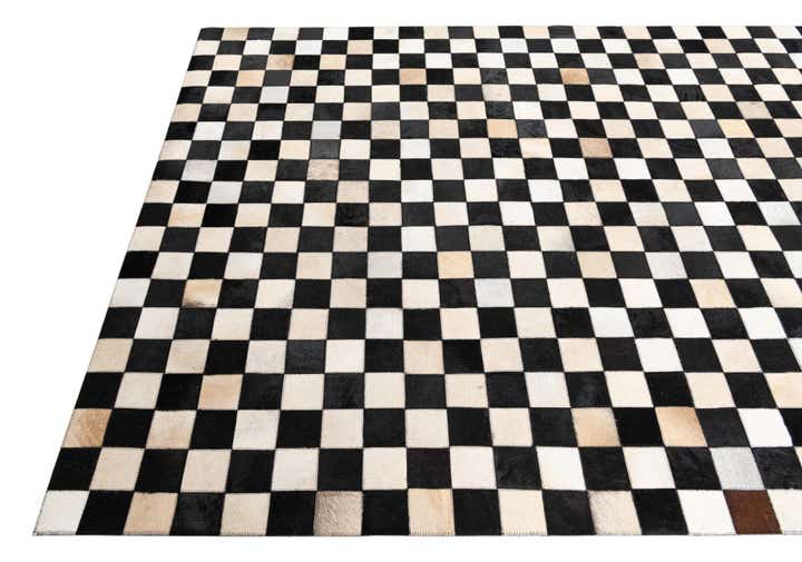5' x 8' Cowhide Leather Rug