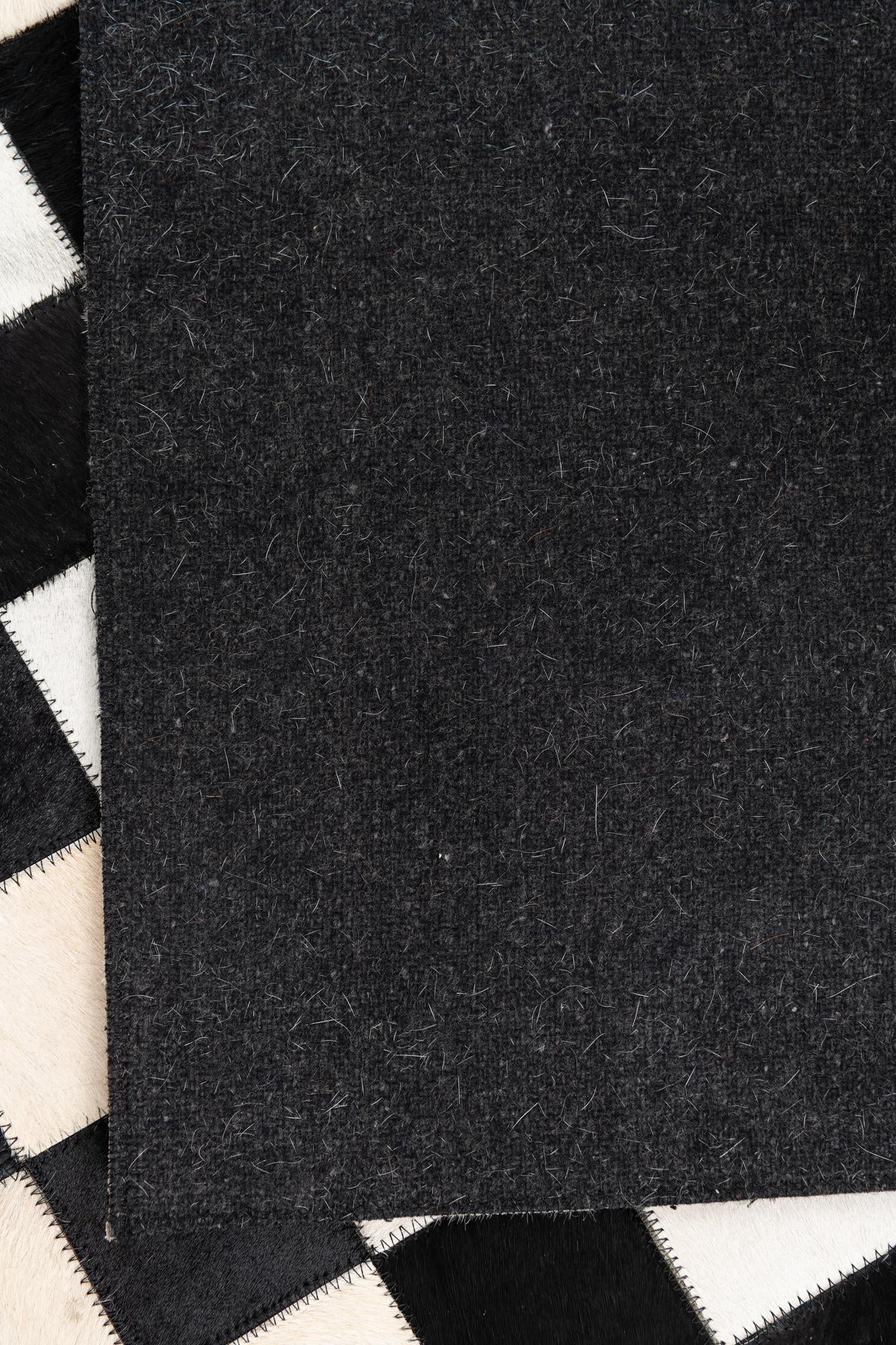 5' x 8' Cowhide Leather Rug