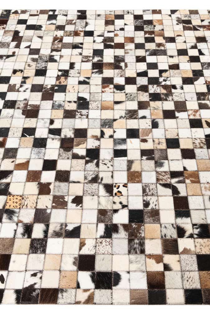 5' x 8' Cowhide Leather Rug