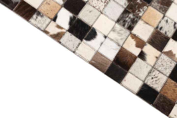 5' x 8' Cowhide Leather Rug