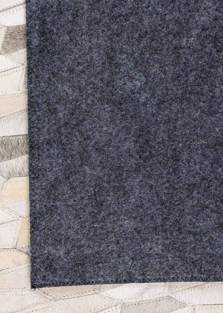5' x 8' Cowhide Leather Rug