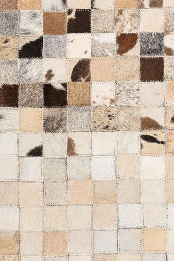 5' x 8' Cowhide Leather Rug