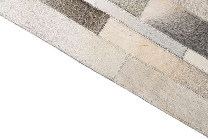 5' 6 x 7' 7 Cowhide Leather Rug