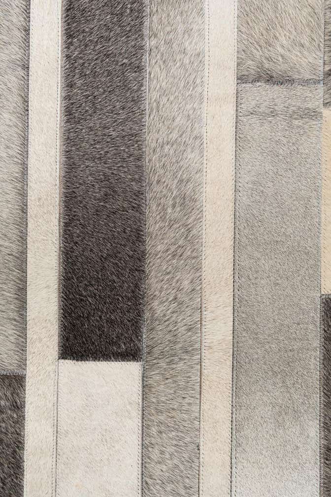 5' 6 x 7' 7 Cowhide Leather Rug