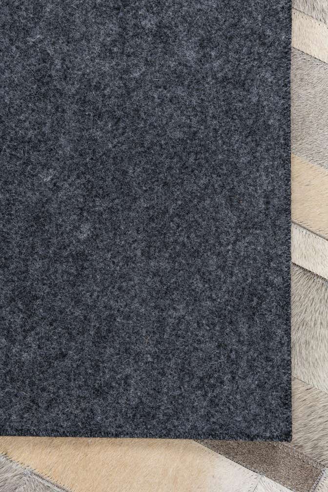 5' 6 x 7' 7 Cowhide Leather Rug