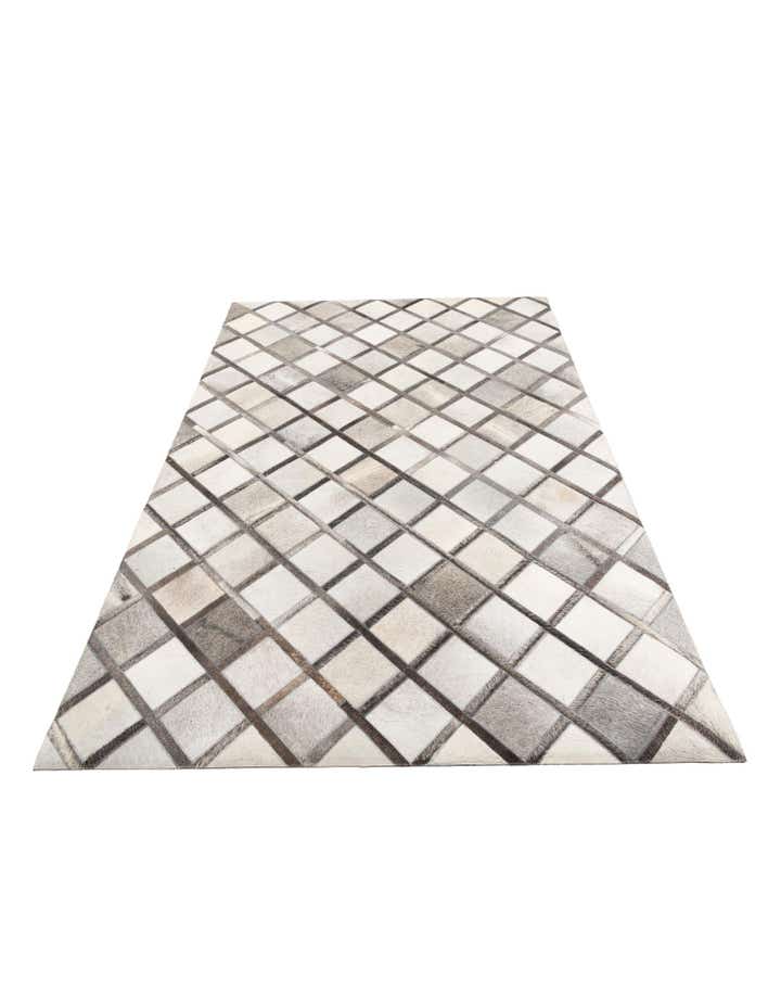 5' 4 x 7' 10 Cowhide Leather Rug
