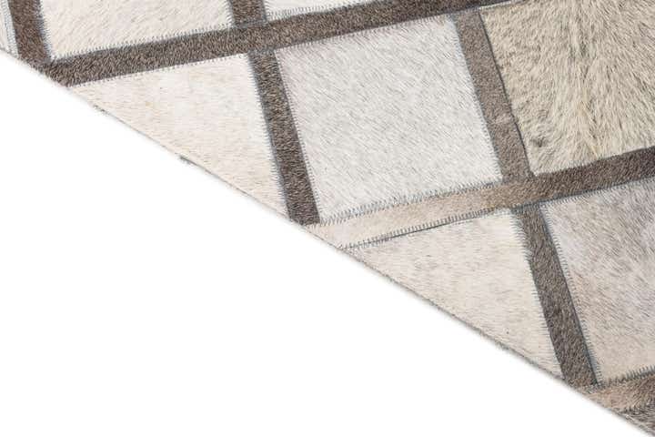 5' 4 x 7' 10 Cowhide Leather Rug