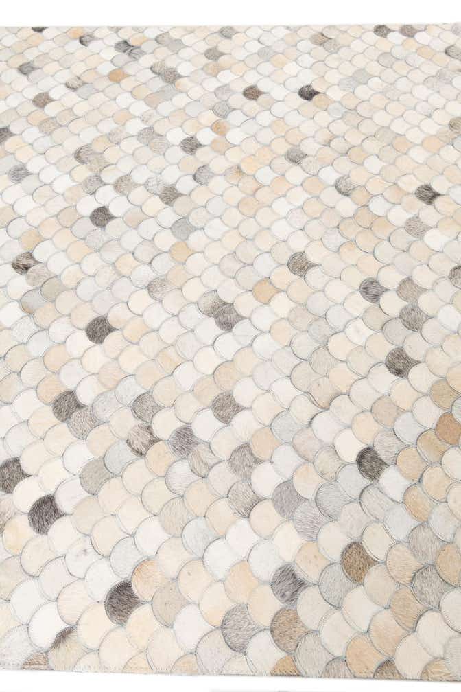 5' 1 x 8' Cowhide Leather Rug