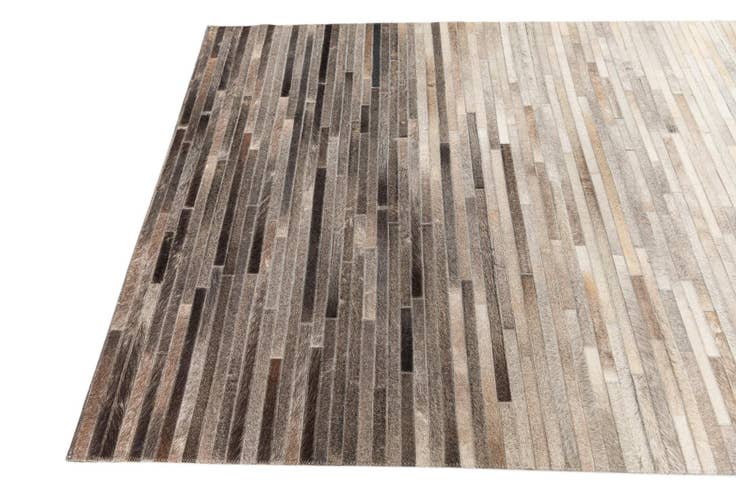 Detail image of 4' 6 x 6' 6 Cowhide Leather Rug