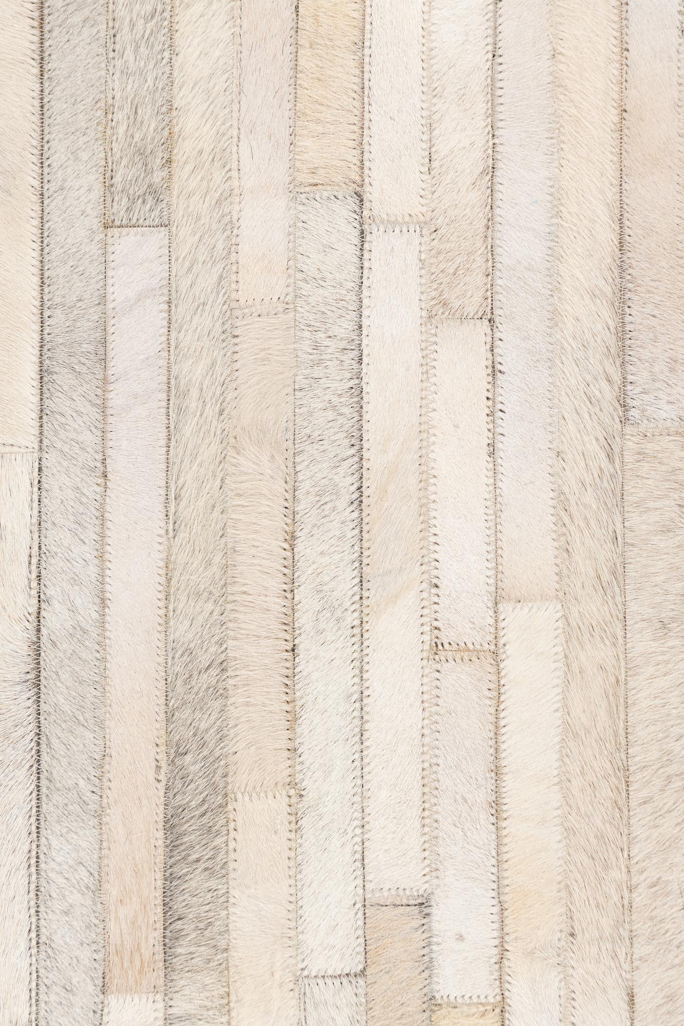 4' 6 x 6' 6 Cowhide Leather Rug