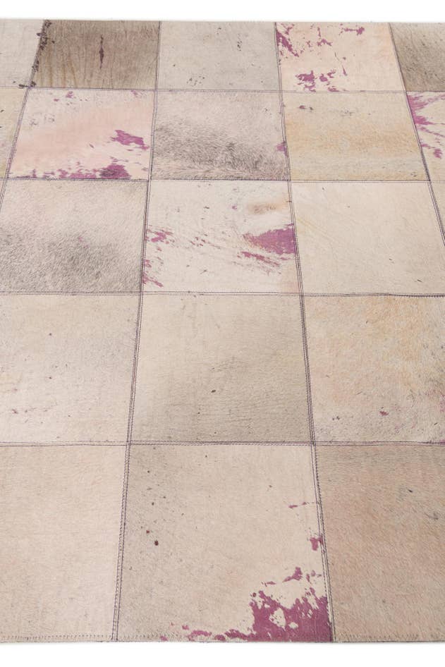 Detail image of 4' 10 x 7' 9 Cowhide Leather Rug