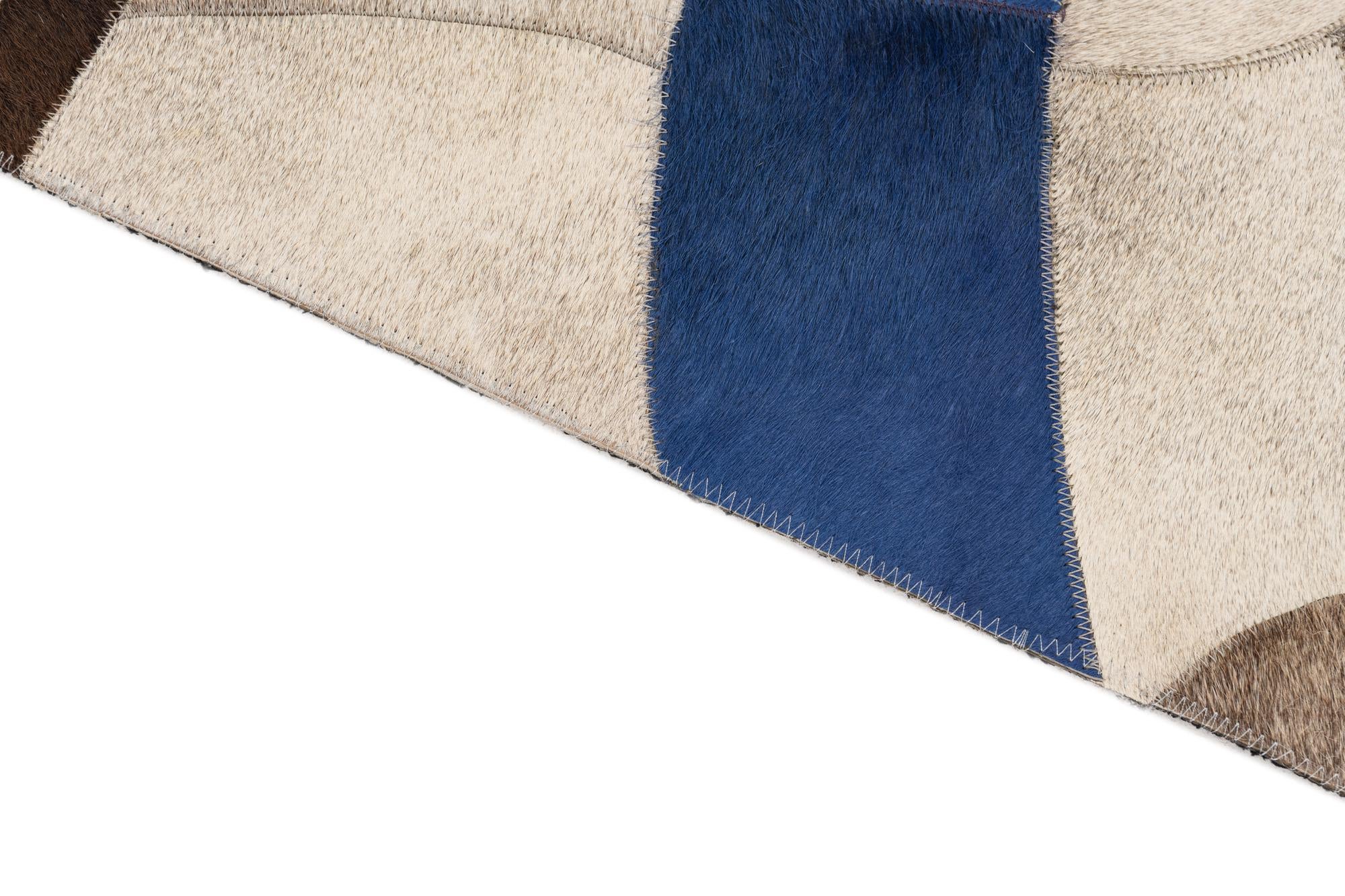 5' x 7' 2 Cowhide Leather Rug