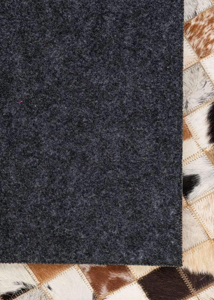5' x 8' Cowhide Leather Rug