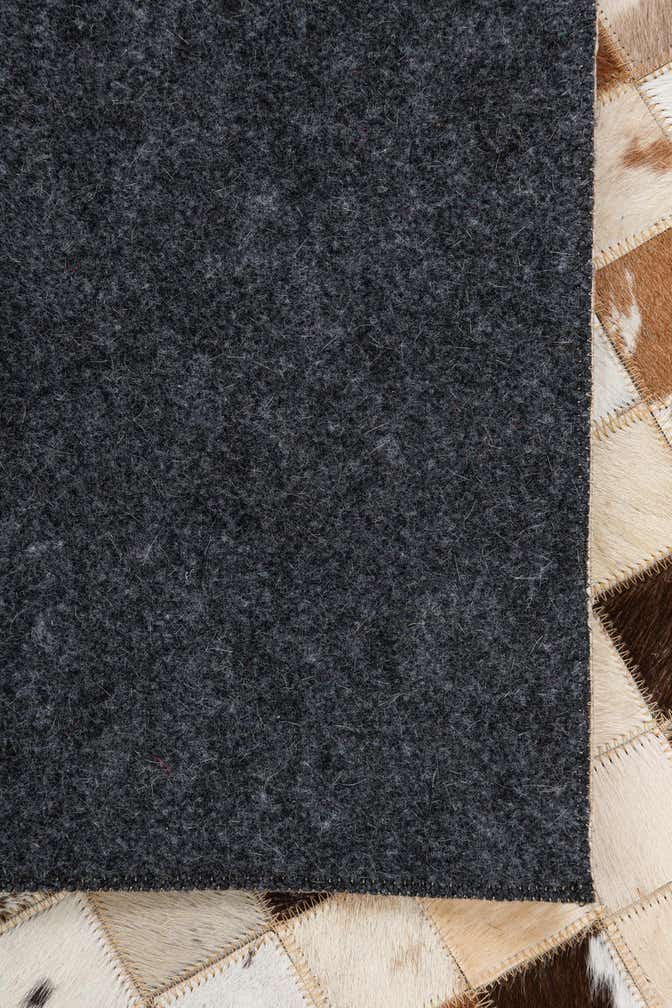 5' x 8' 1 Cowhide Leather Rug