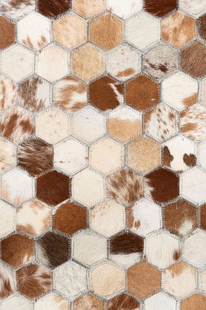 5' x 8' Cowhide Leather Rug