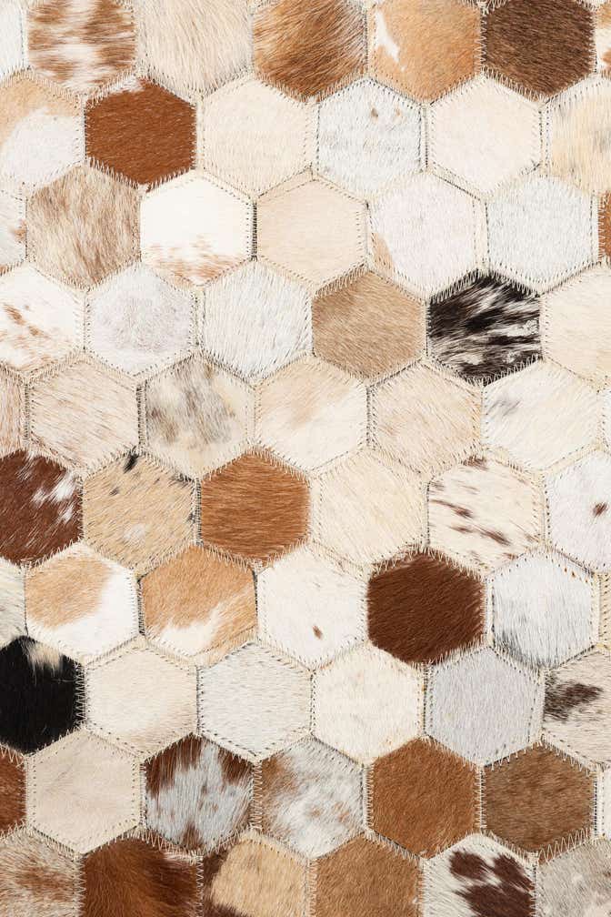 5' 1 x 8' Cowhide Leather Rug