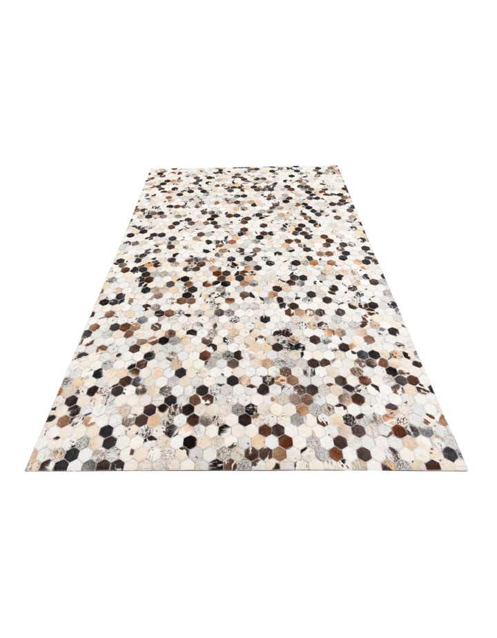 5' 2 x 8' Cowhide Leather Rug