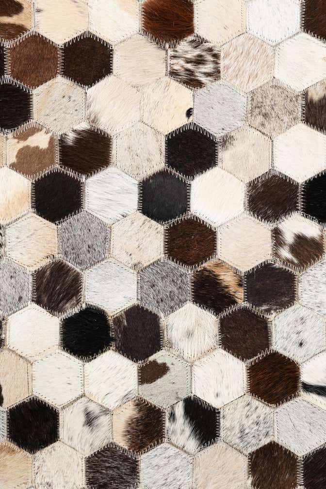 5' 1 x 8' Cowhide Leather Rug