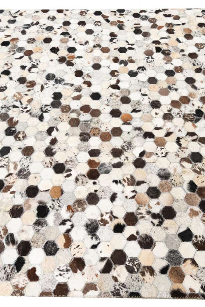 5' 1 x 7' 10 Cowhide Leather Rug