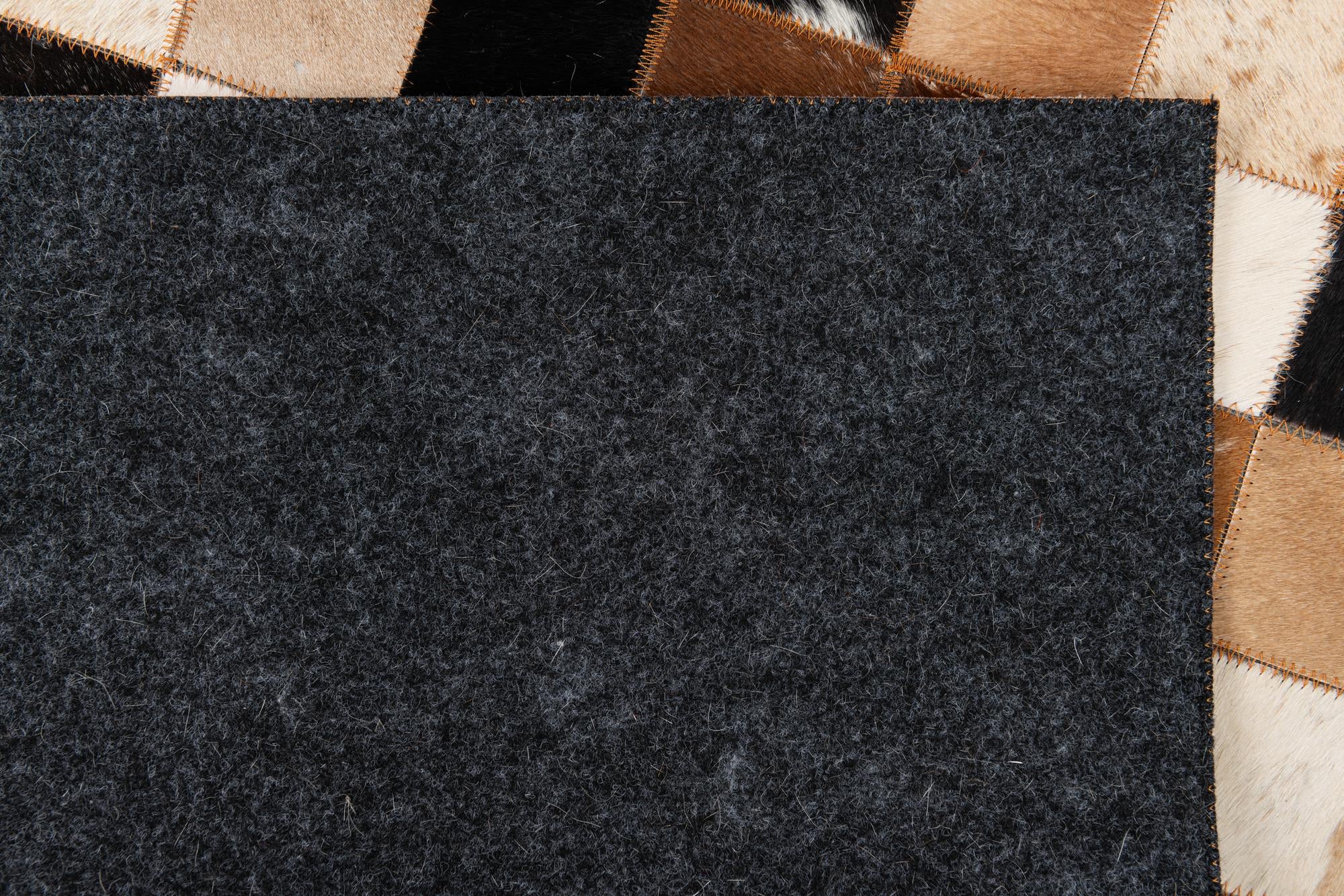 5' x 8' 1 Cowhide Leather Rug