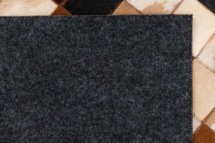 5' x 8' Cowhide Leather Rug