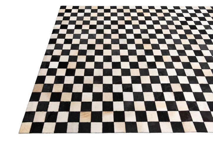 5' x 8' Cowhide Leather Rug