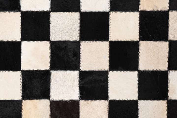 5' x 8' Cowhide Leather Rug