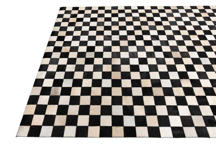 5' x 8' Cowhide Leather Rug