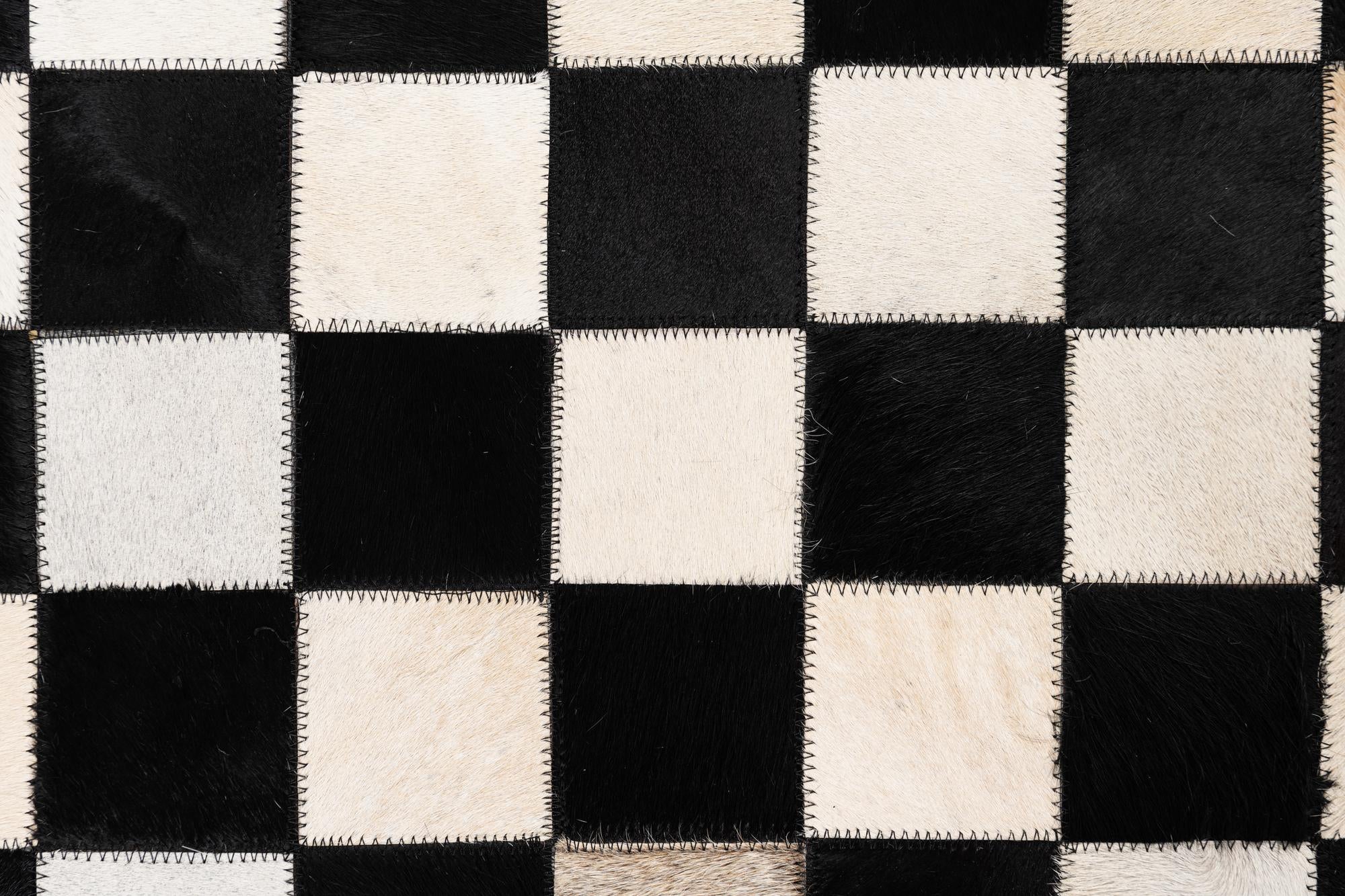 5' x 8' Cowhide Leather Rug