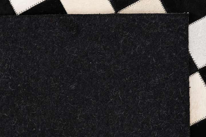 5' x 8' Cowhide Leather Rug