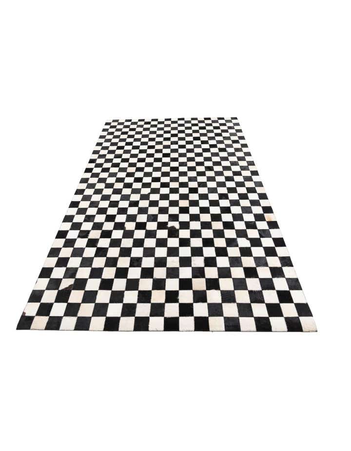 5' 1 x 8' Cowhide Leather Rug