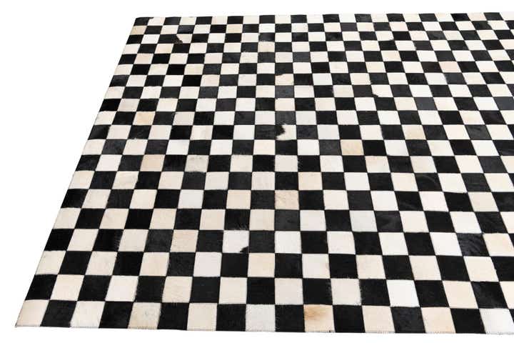 5' 1 x 8' Cowhide Leather Rug