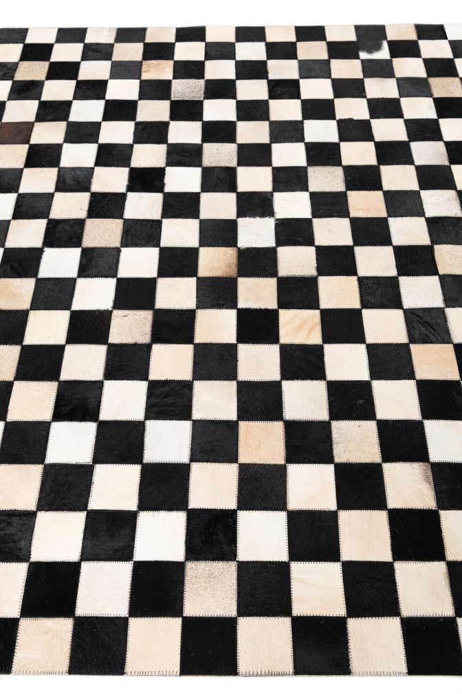 5' 1 x 8' Cowhide Leather Rug