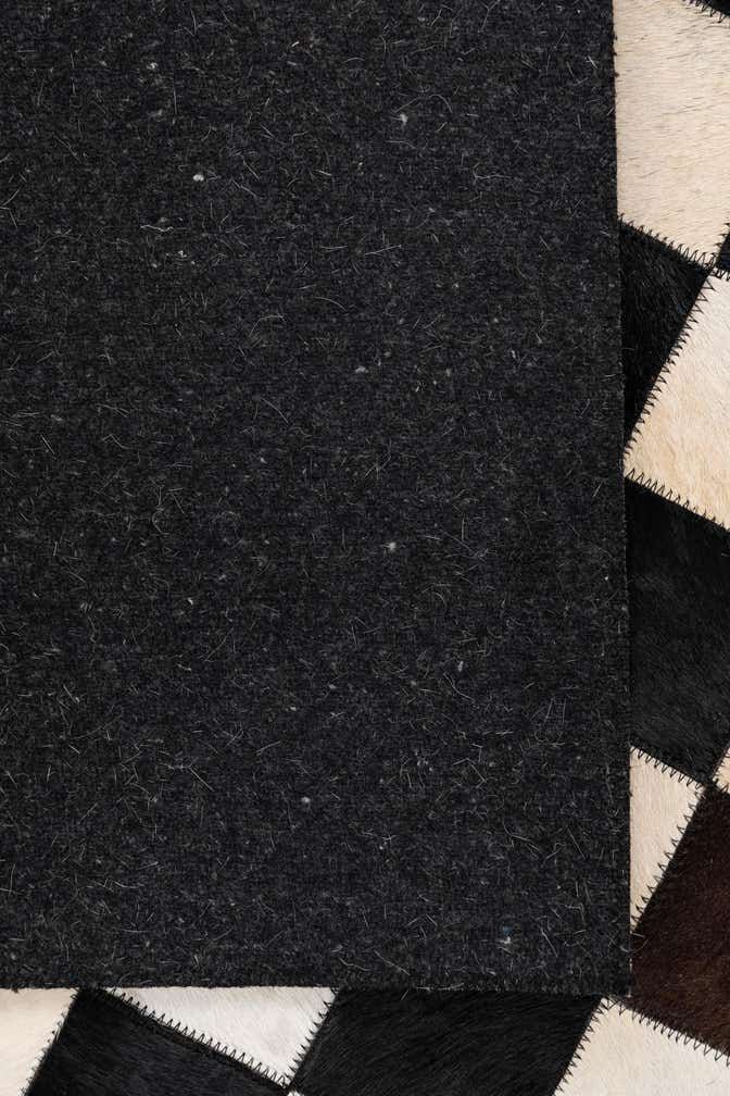 5' 1 x 8' Cowhide Leather Rug