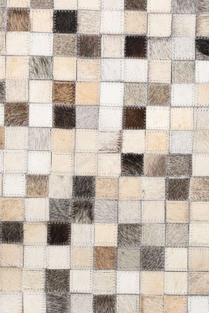 5' x 8' Cowhide Leather Rug