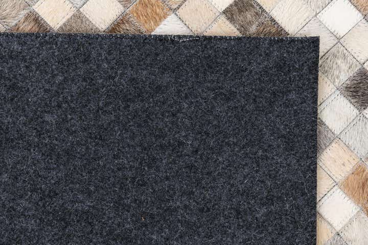 5' x 8' Cowhide Leather Rug