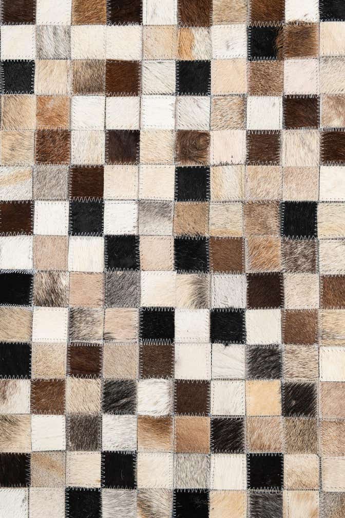 5' 1 x 8' Cowhide Leather Rug