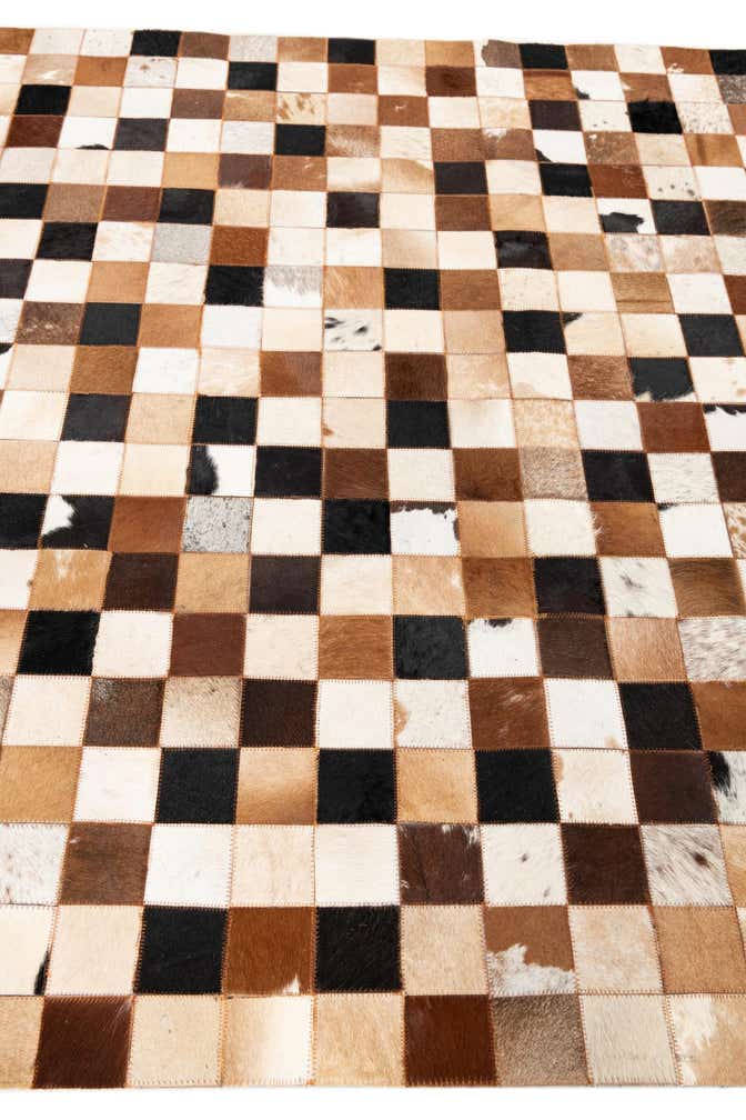 5' 1 x 8' Cowhide Leather Rug