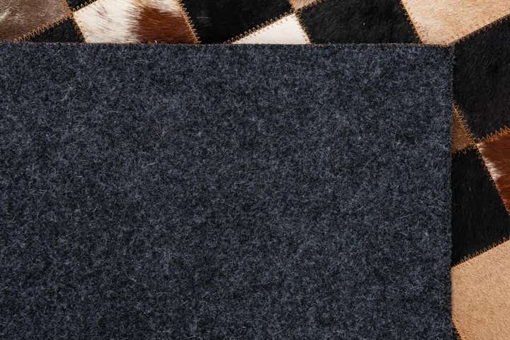 5' x 8' Cowhide Leather Rug